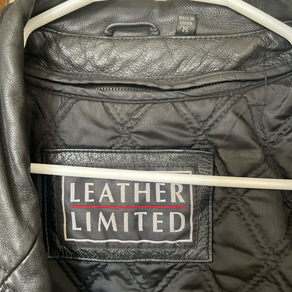 Women's Black Leather Jacket - Picture 4 of 5